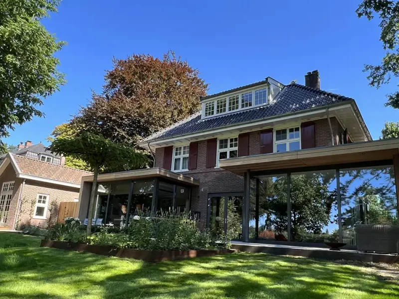 Tuin ontwerp bij Lurvink door Vorstelijke Tuinen