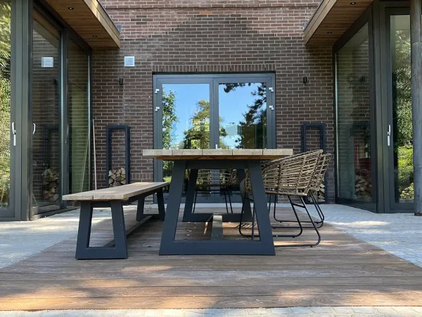 Tuin ontwerp bij Lurvink door Vorstelijke Tuinen